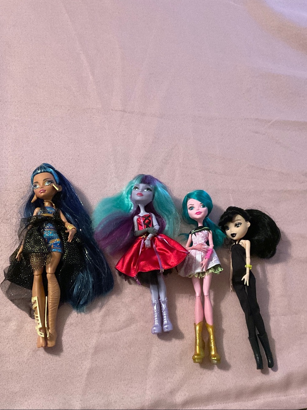 monster high Dolls with Teal, Blue, Purple and Black Hair